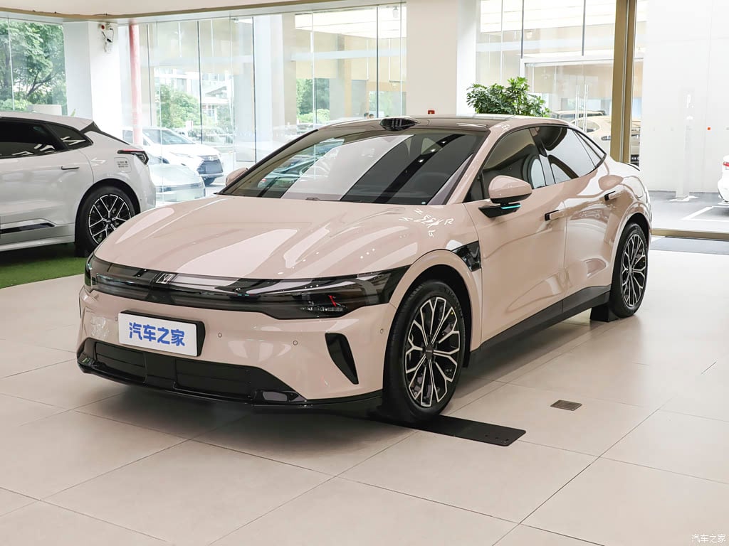 2025 Zeekr 007 75kWh AWD Smart Driving — للتصدير
